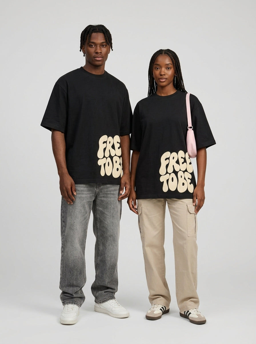 Playera BOKO — FREE TO BE — NEGRO